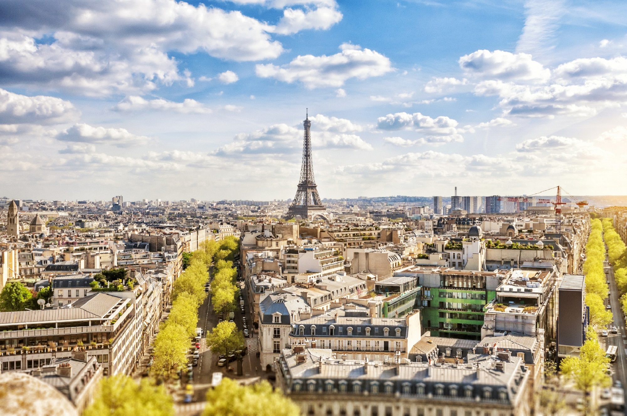 Города парижа. Париж панорама Эйфелева башня. Панорама эльфовой башни. Париж Эйфелева башня вид с города. Панорамный вид Парижа.