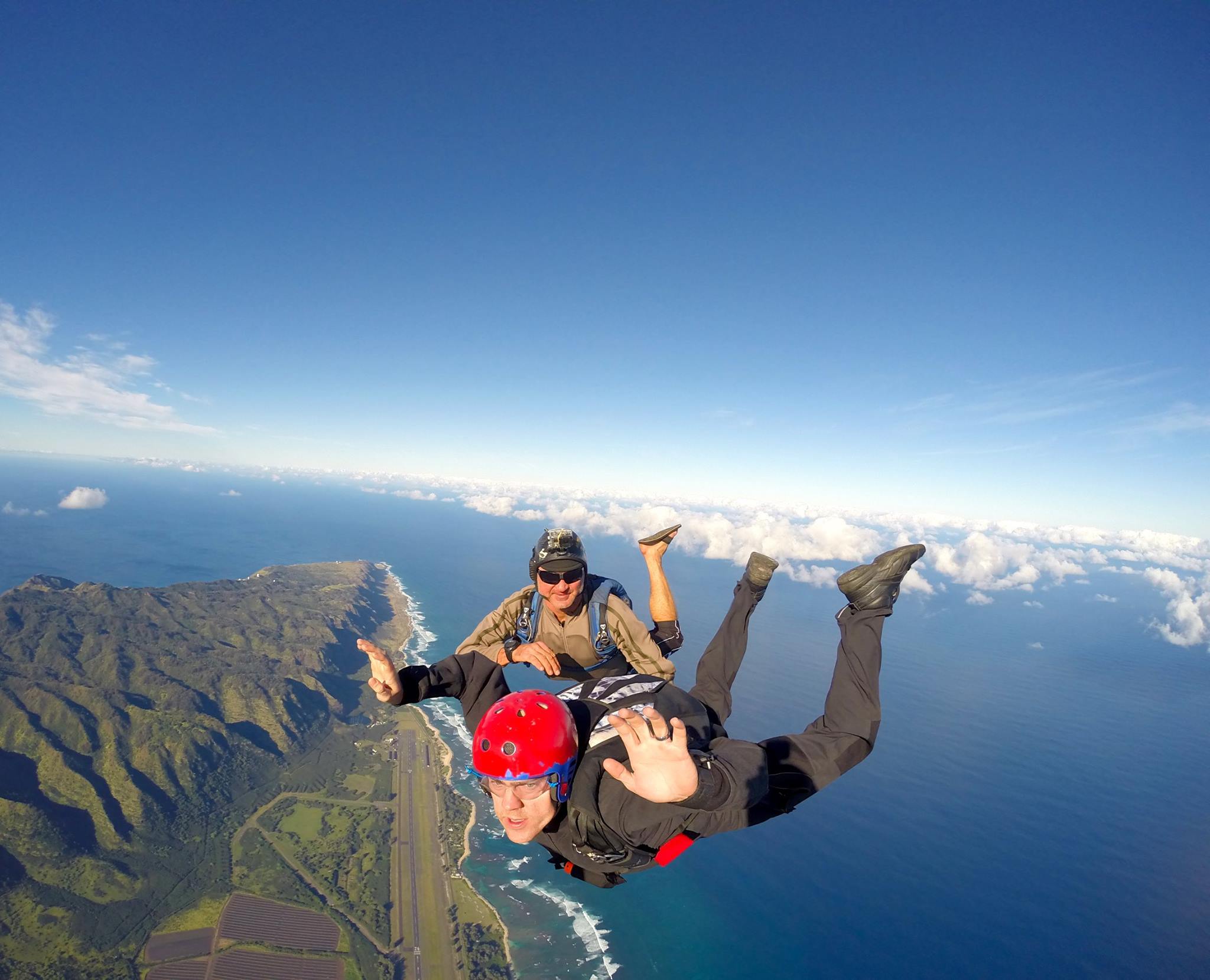 как правильно прыгать с парашютом в пабг фото 91