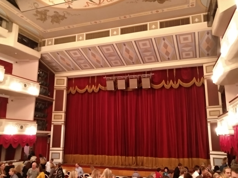 Малый театр сцена на ордынке зал
