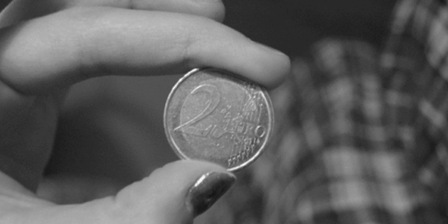 Орел решка кинуть монетку. Монета крутится. Красивые монеты. Подбрасывание монеты. Решка на монете.